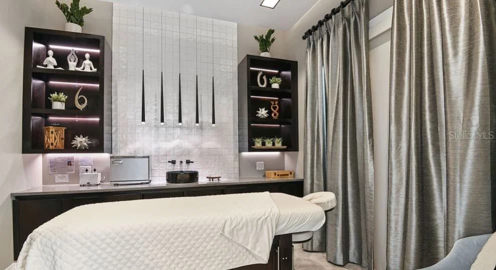 4451 OCHOS RIOS 4
