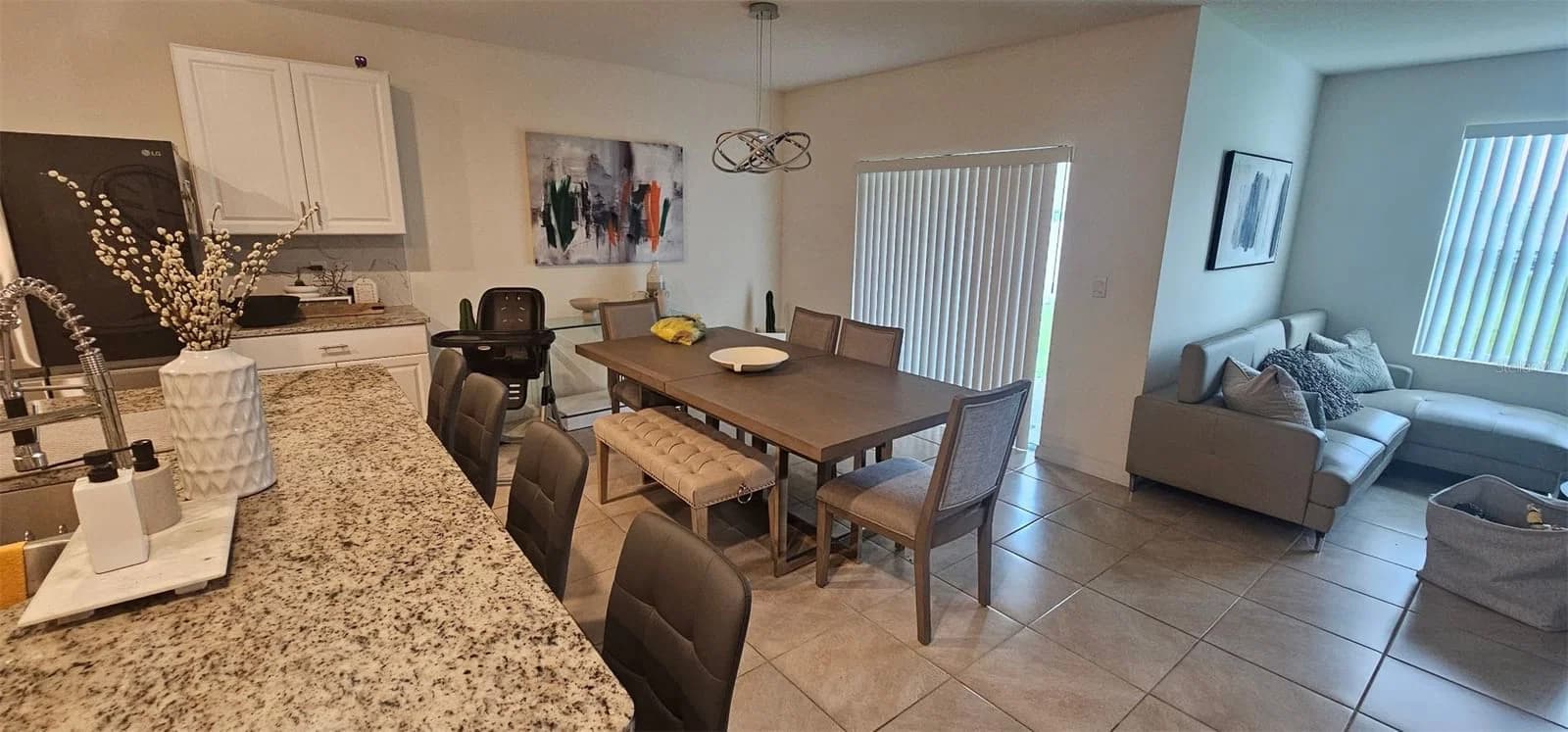 1575 BARBERRY 4