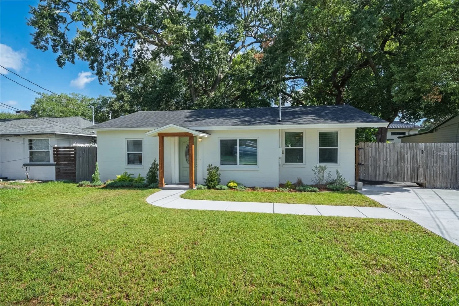 915 DOWD, Orlando, FL 32804