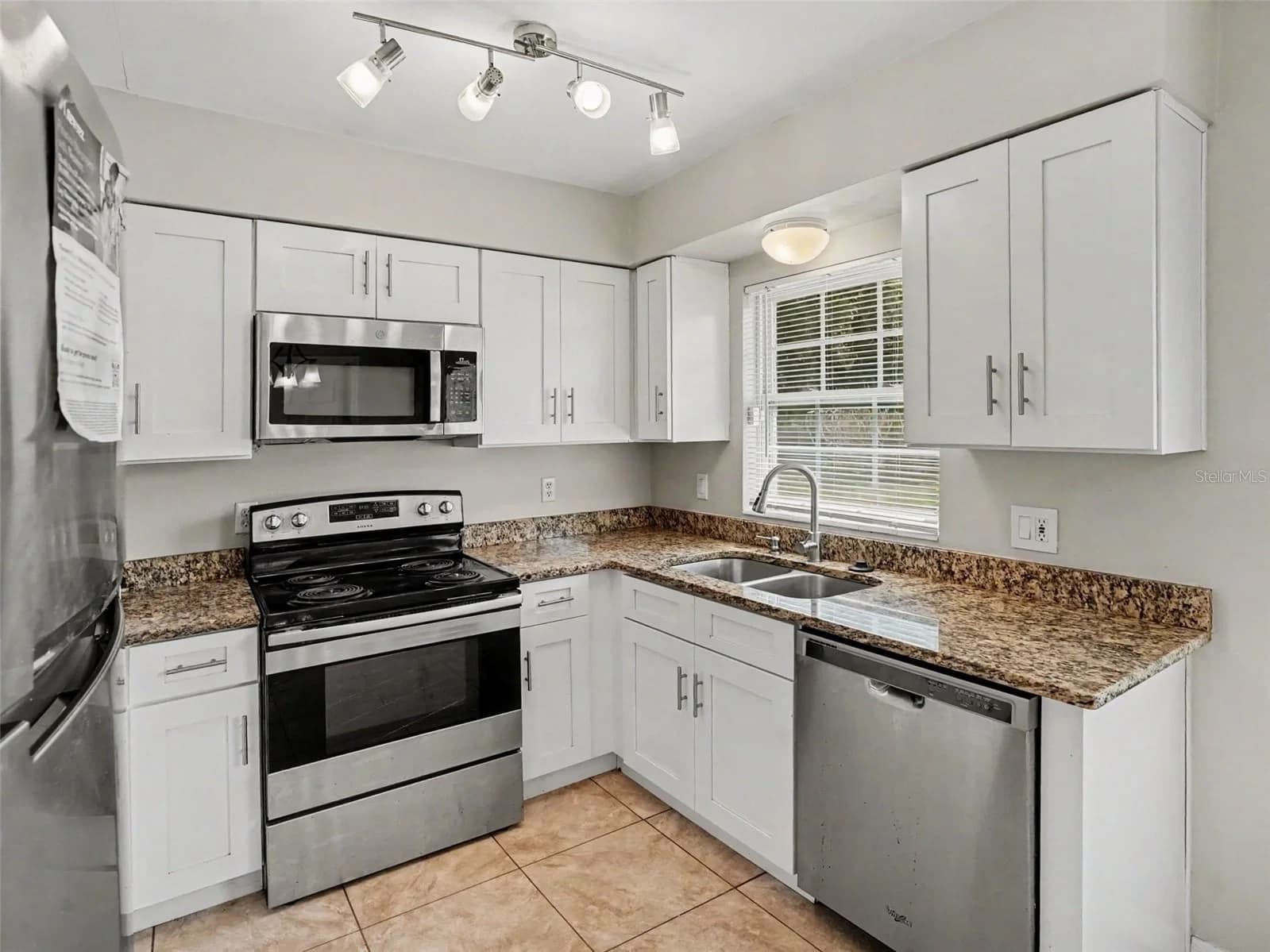 3255 KELVINGTON 4
