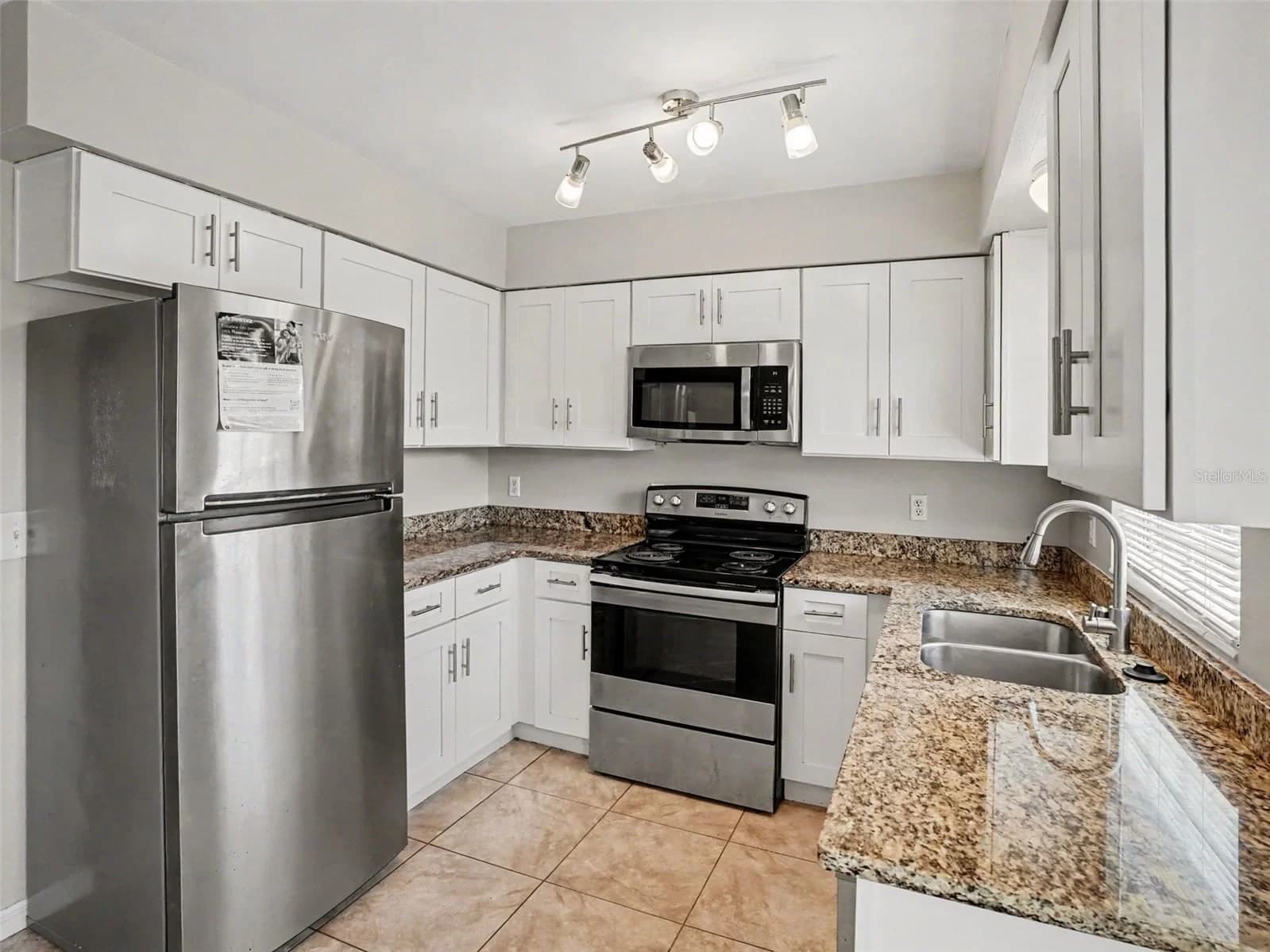 3255 KELVINGTON 5