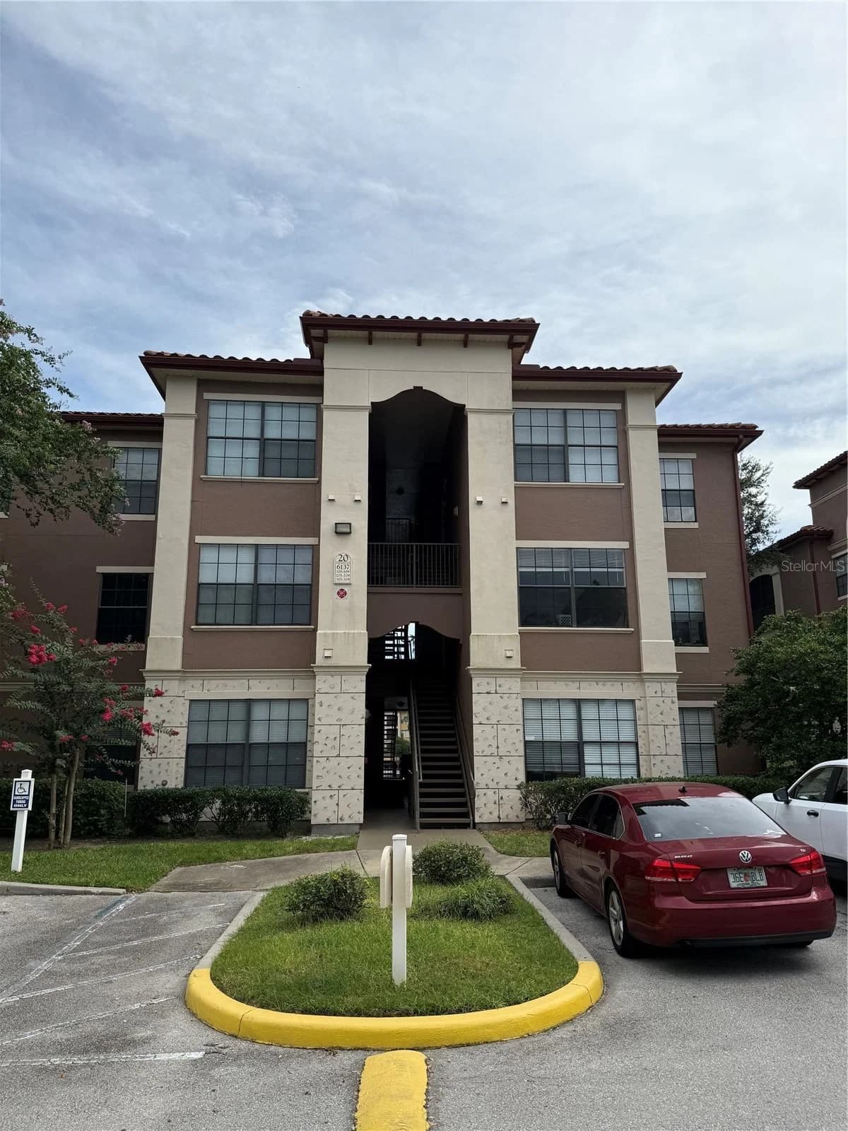 6137 METROWEST, Orlando, FL 32835