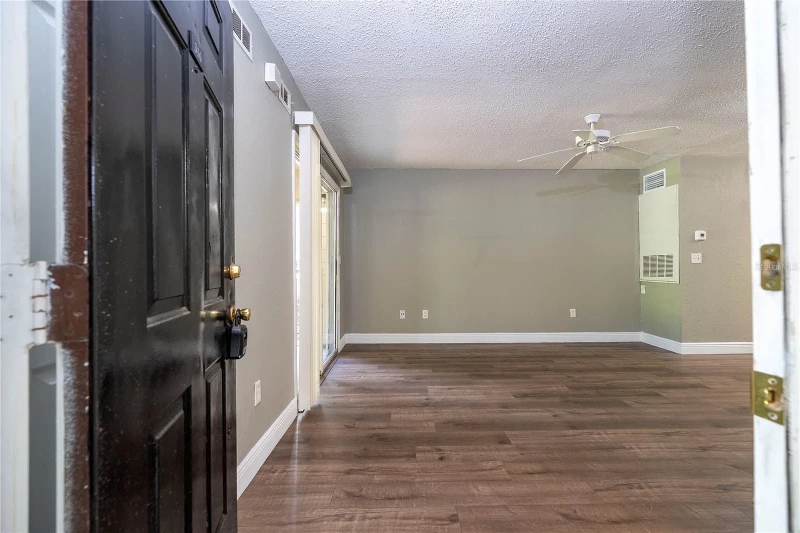 2210 YANKEE, Orlando, FL 32839 3