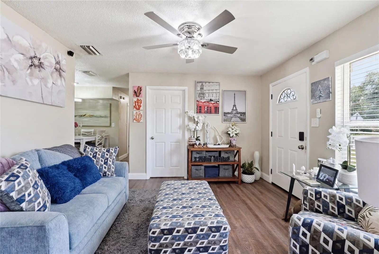 1410 KOZART, Orlando, FL 32811 3