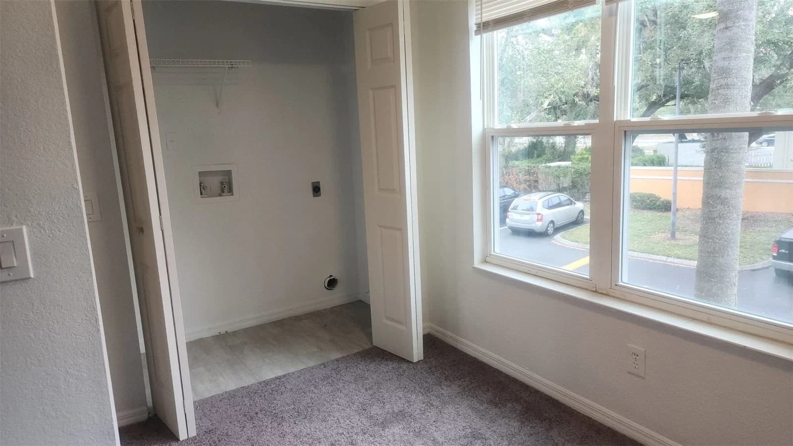 4540 COMMANDER, Orlando, FL 32822 3