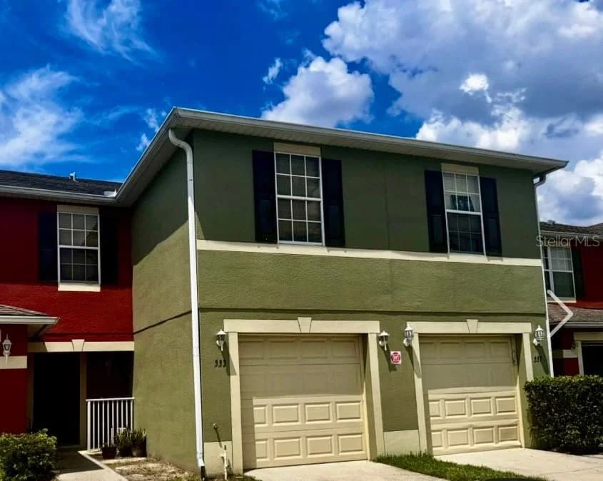 533 CRESTING OAK, Orlando, FL 32824