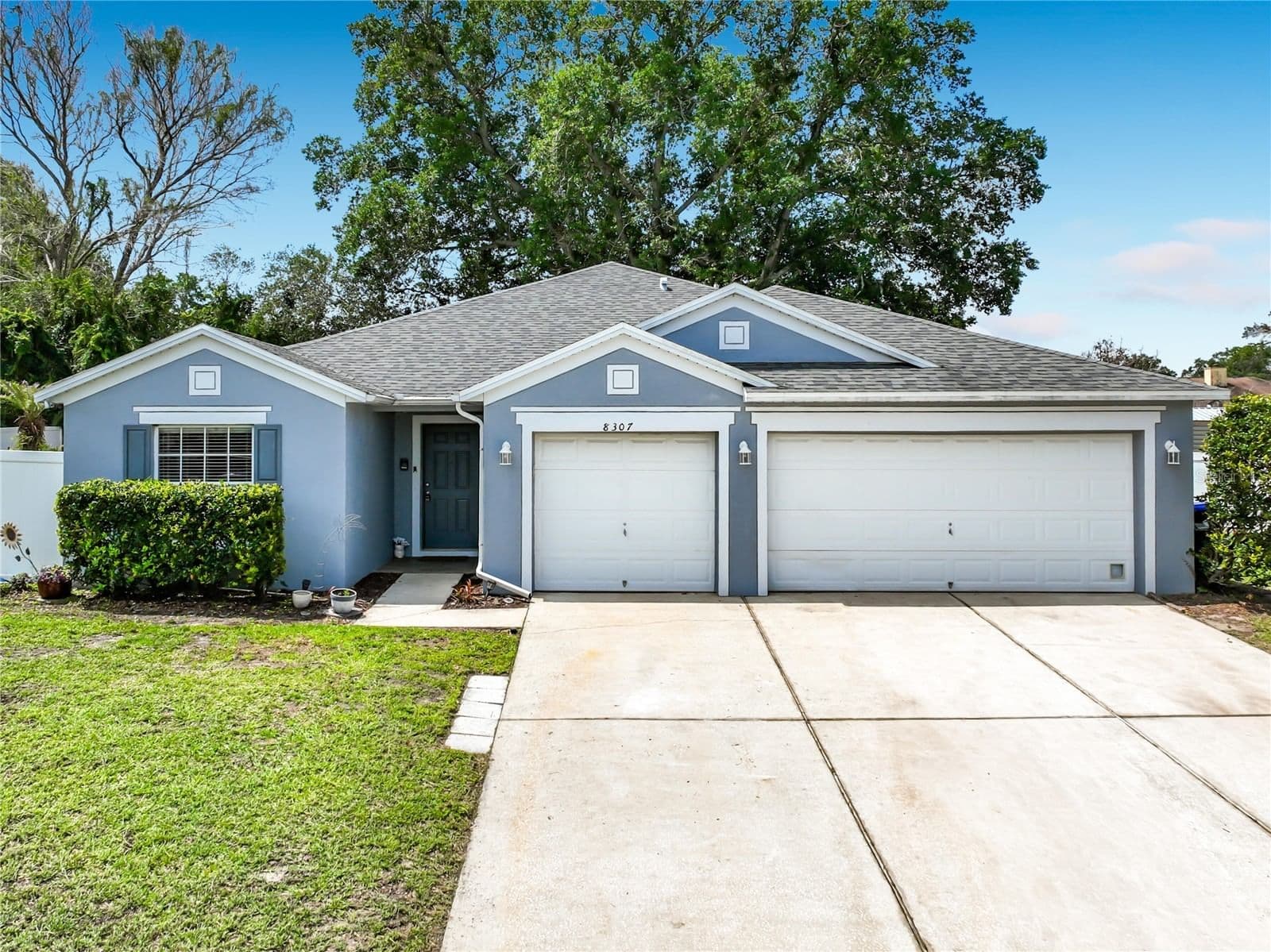 8307 LAINIE, Orlando, FL 32818