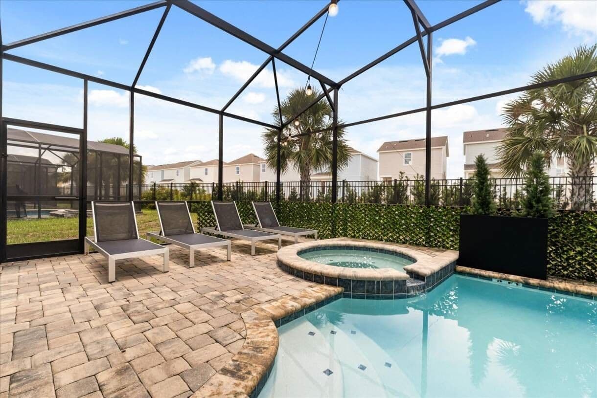 1582 MERMAID COVE 5