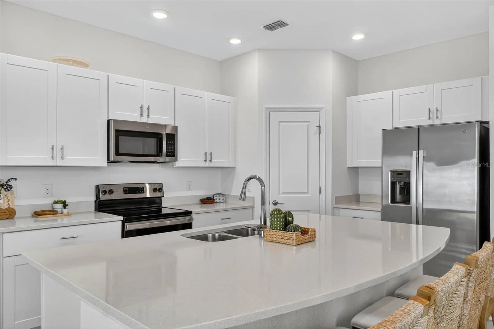 3607 MAIN HARBOR 5