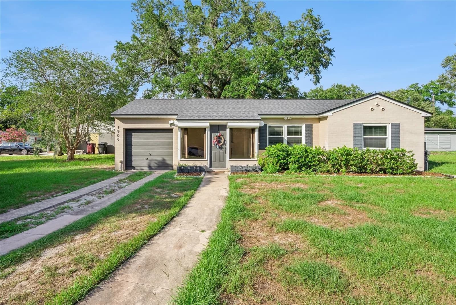 1909 FERN, Orlando, FL 32803