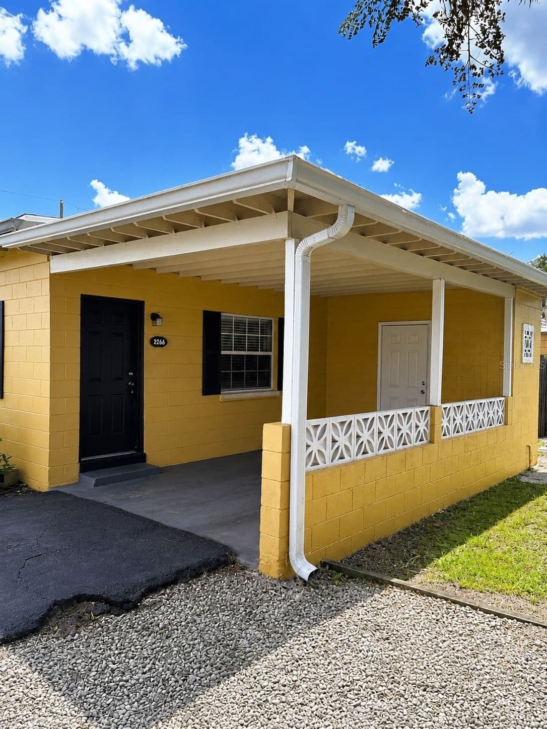 2266 RAEFORD, Orlando, FL 32806 2