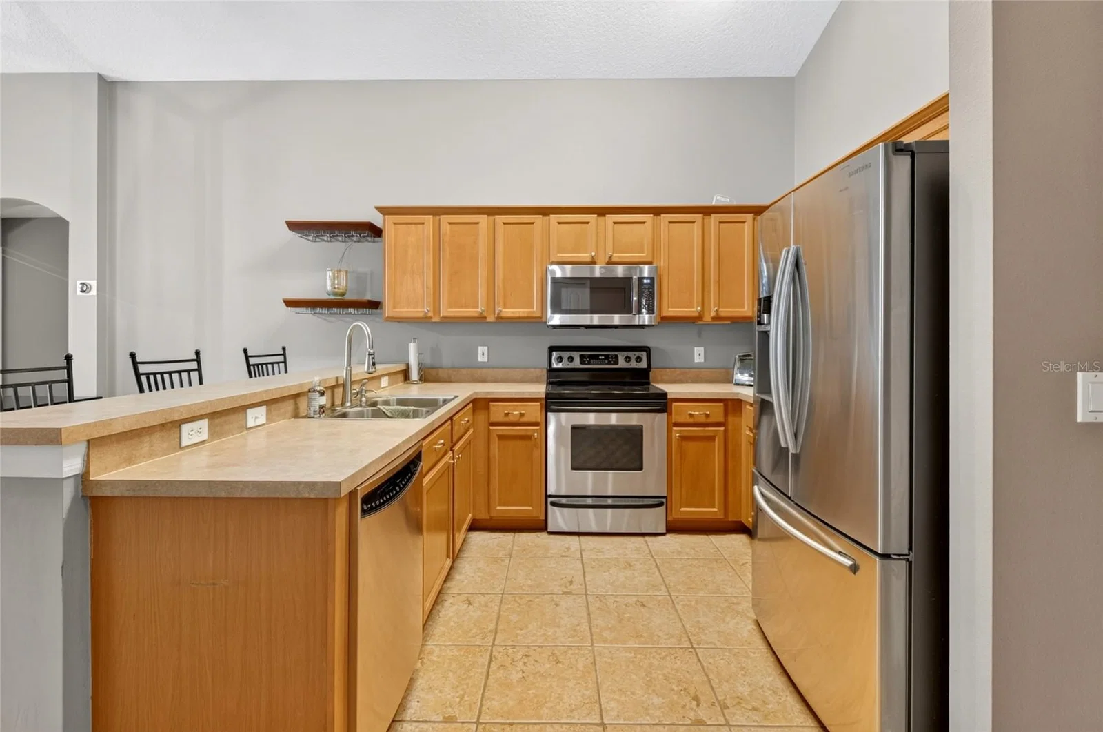 4618 CONROY CLUB 4