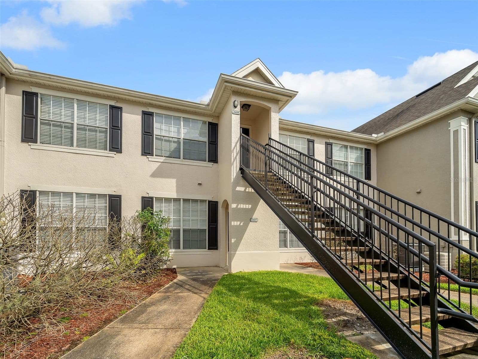8933 LEE VISTA, Orlando, FL 32829