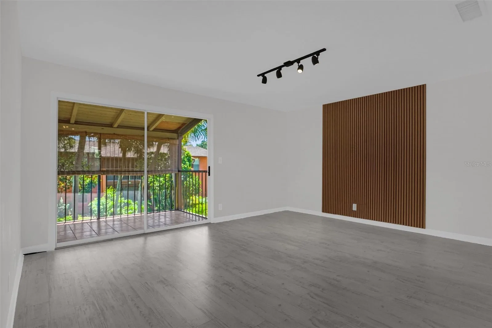 754 MICHIGAN, Orlando, FL 32806 3