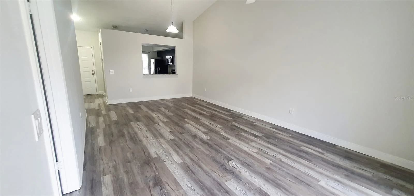 1215 BAREFOOT BAY, Orlando, FL 32824 3