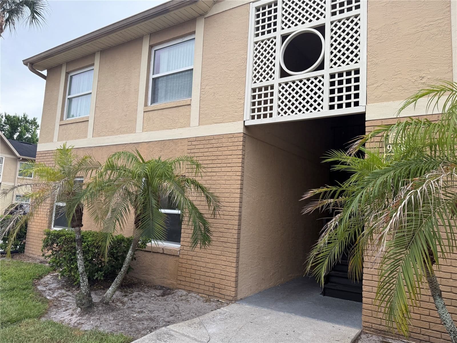 9800 TURF, Orlando, FL 32837 3