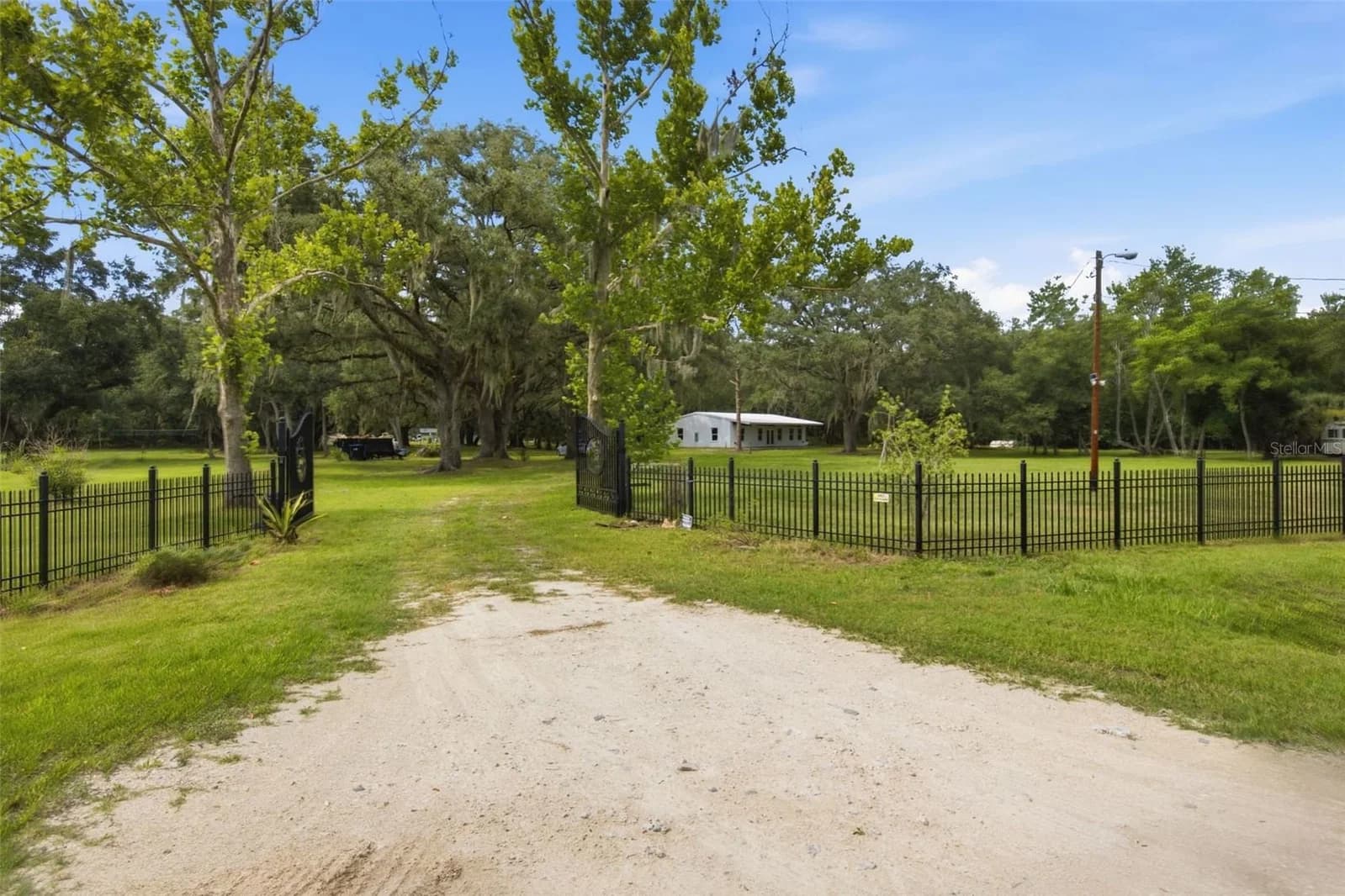 18127 CEDARHURST, Orlando, FL 32820 2