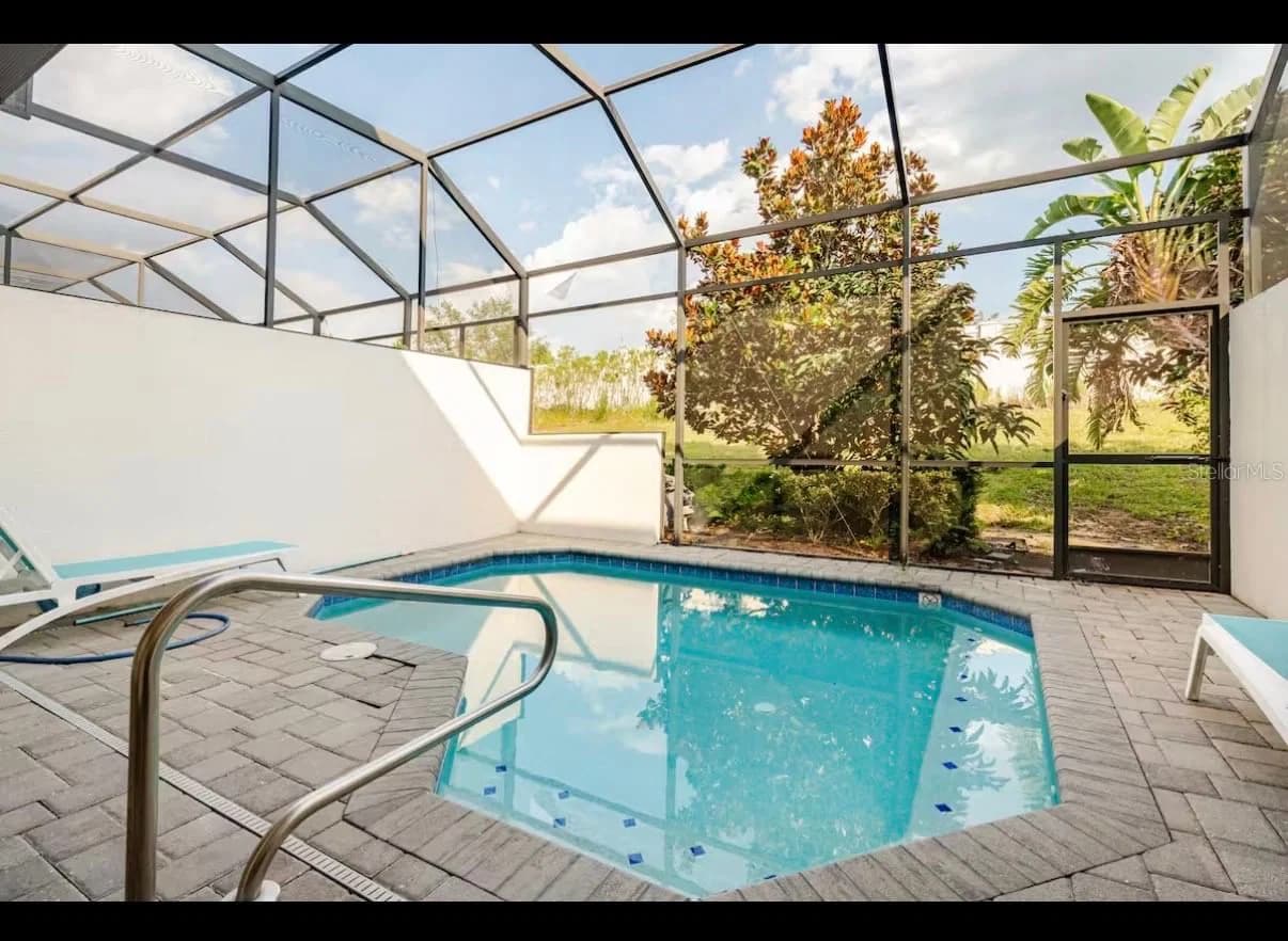 354 CAPTIVA 3