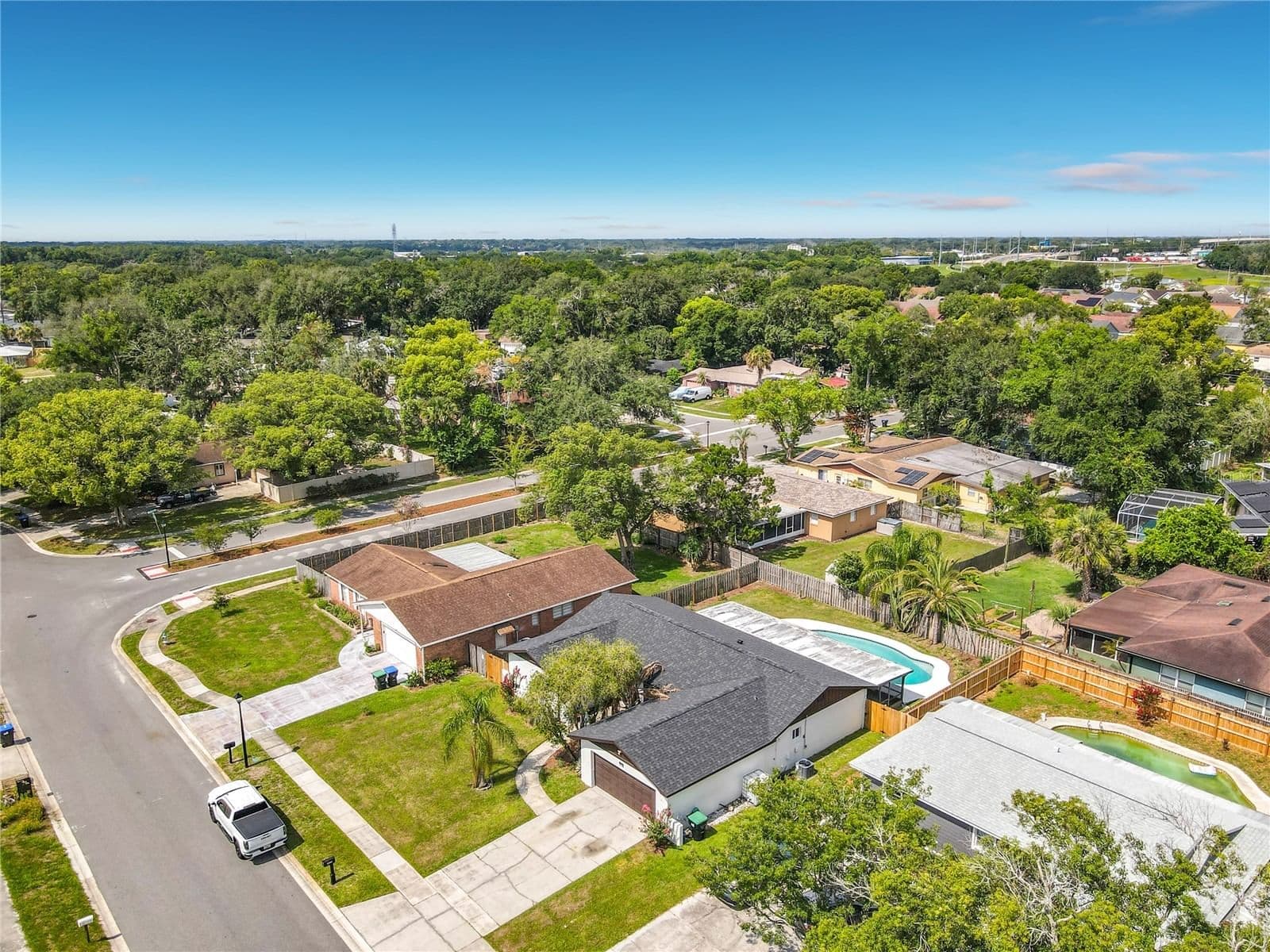 8676 HILLSIDE 4