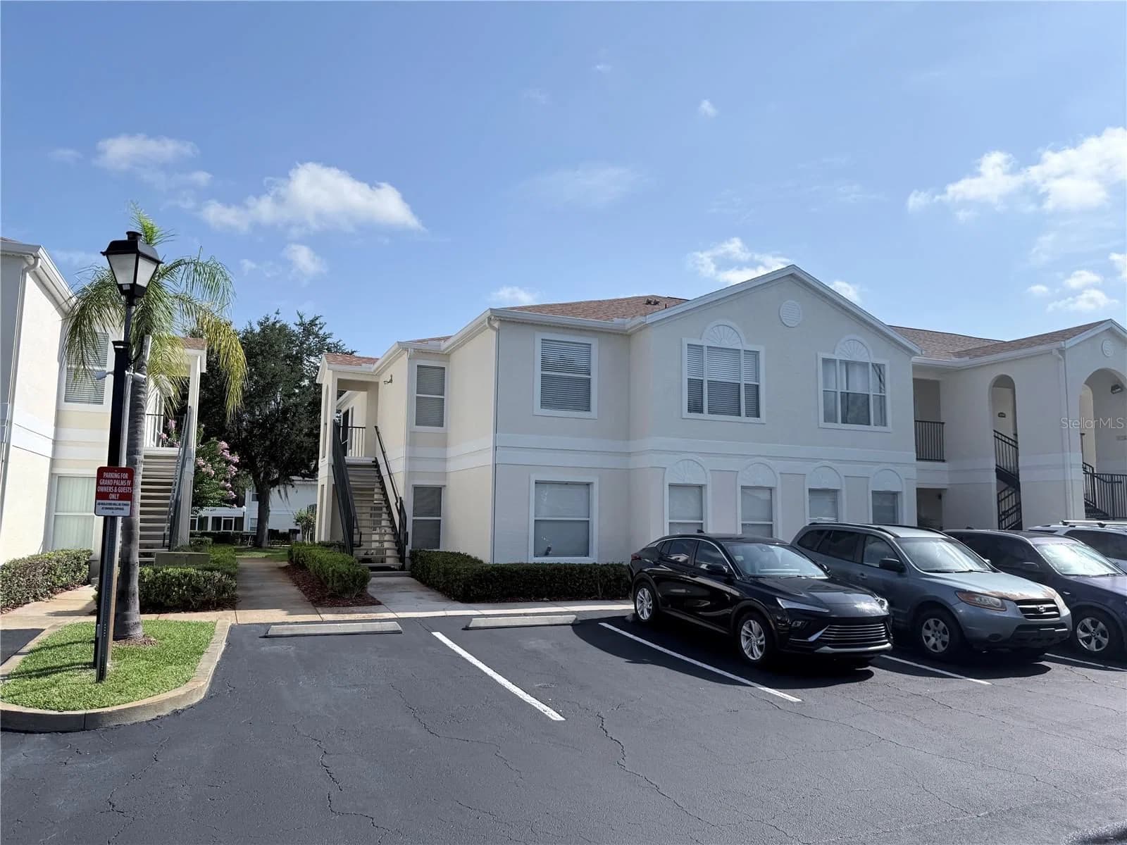 8844 GRAND PALMS 3