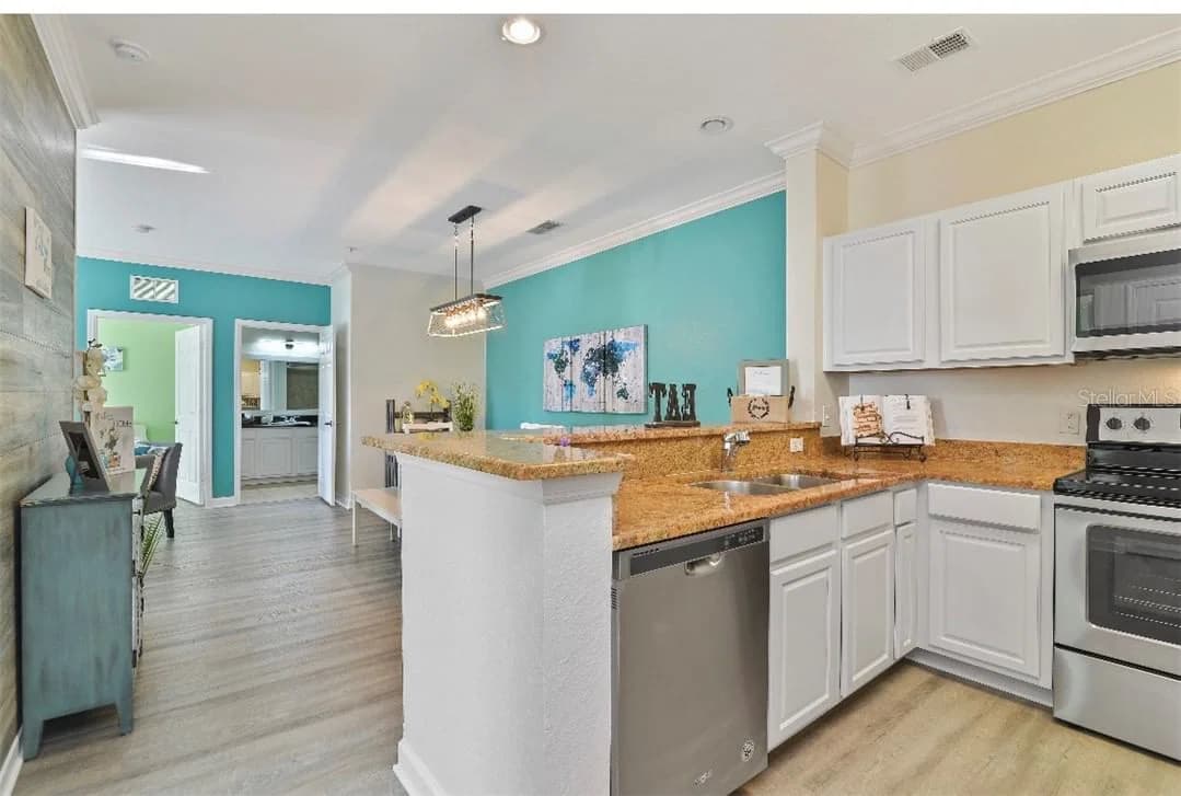 1301 TUSCAN 2