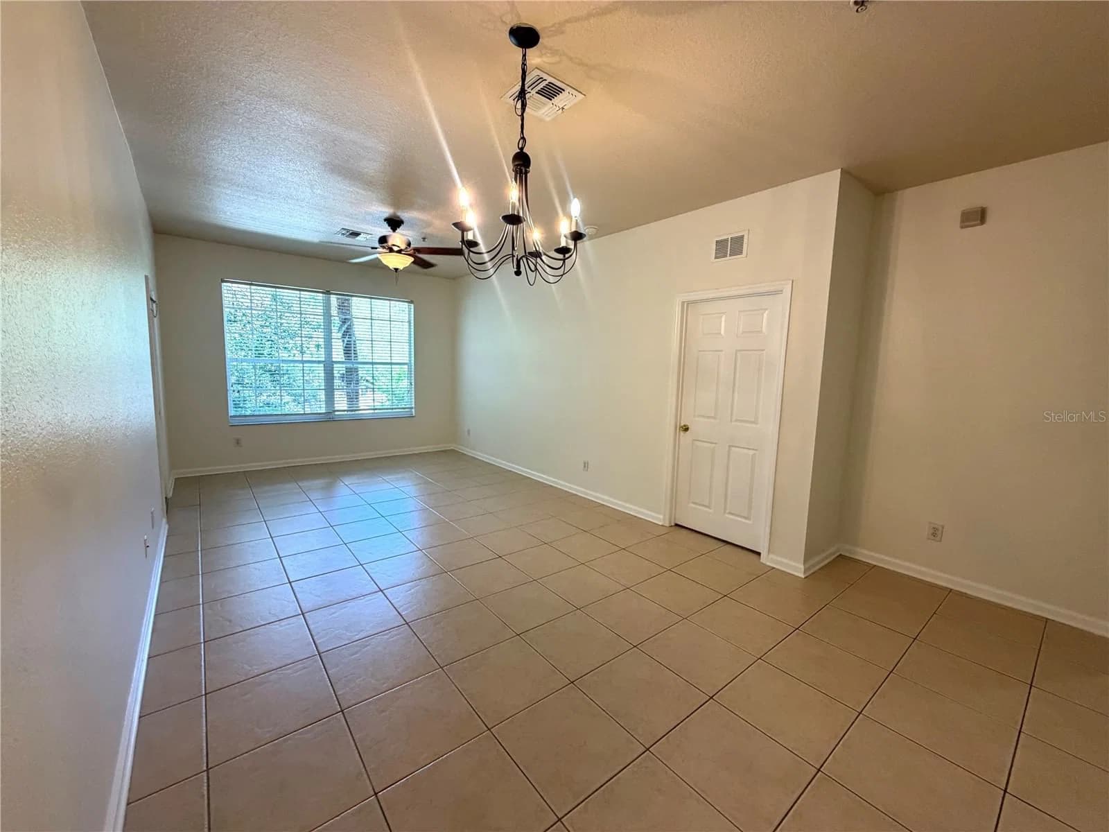 6084 STEVENSON, Orlando, FL 32835 3