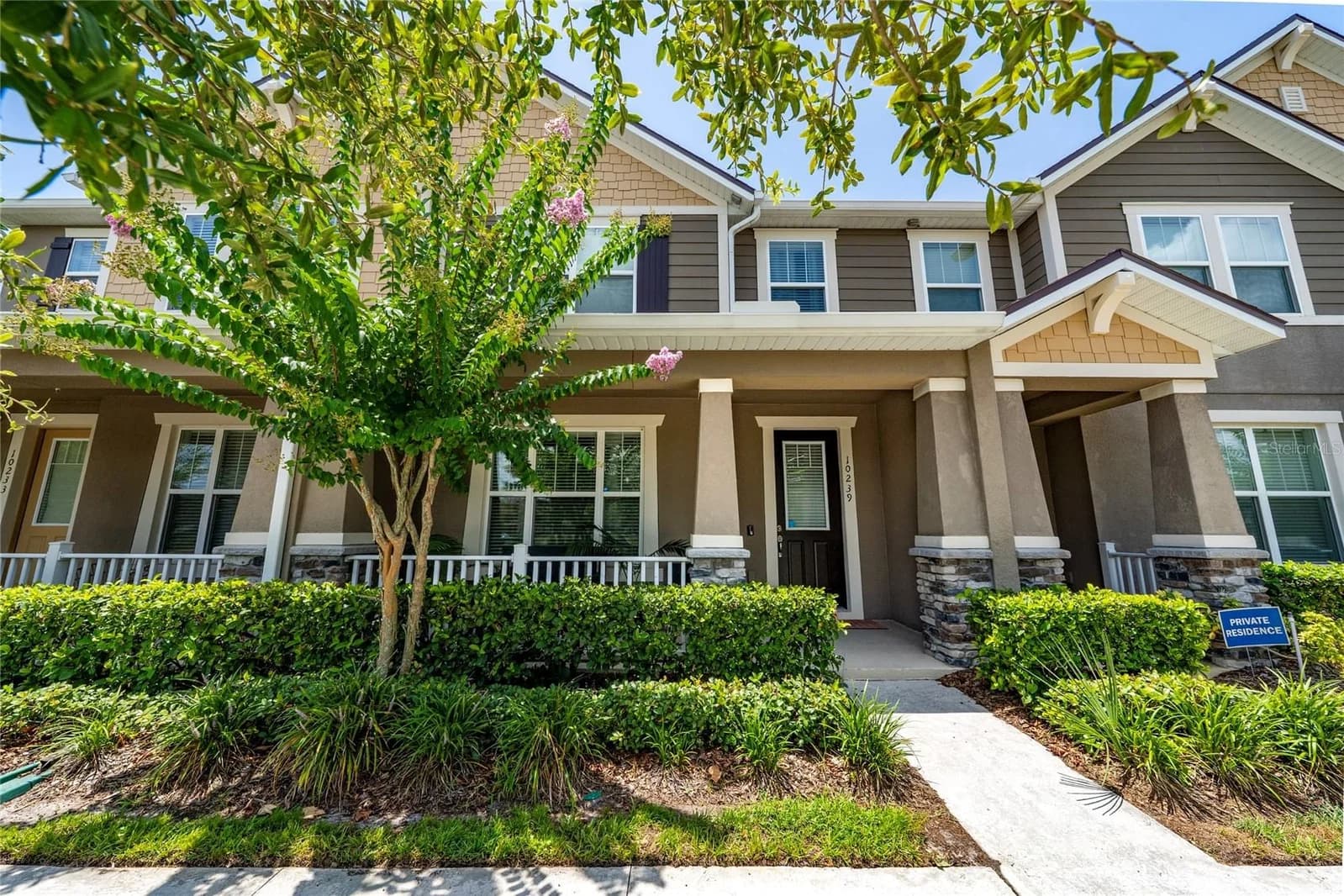 10239 HIGHLINE CREST 4