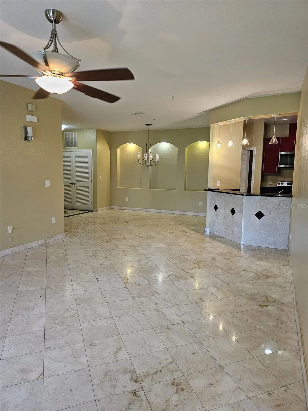 3321 WHITESTONE 3