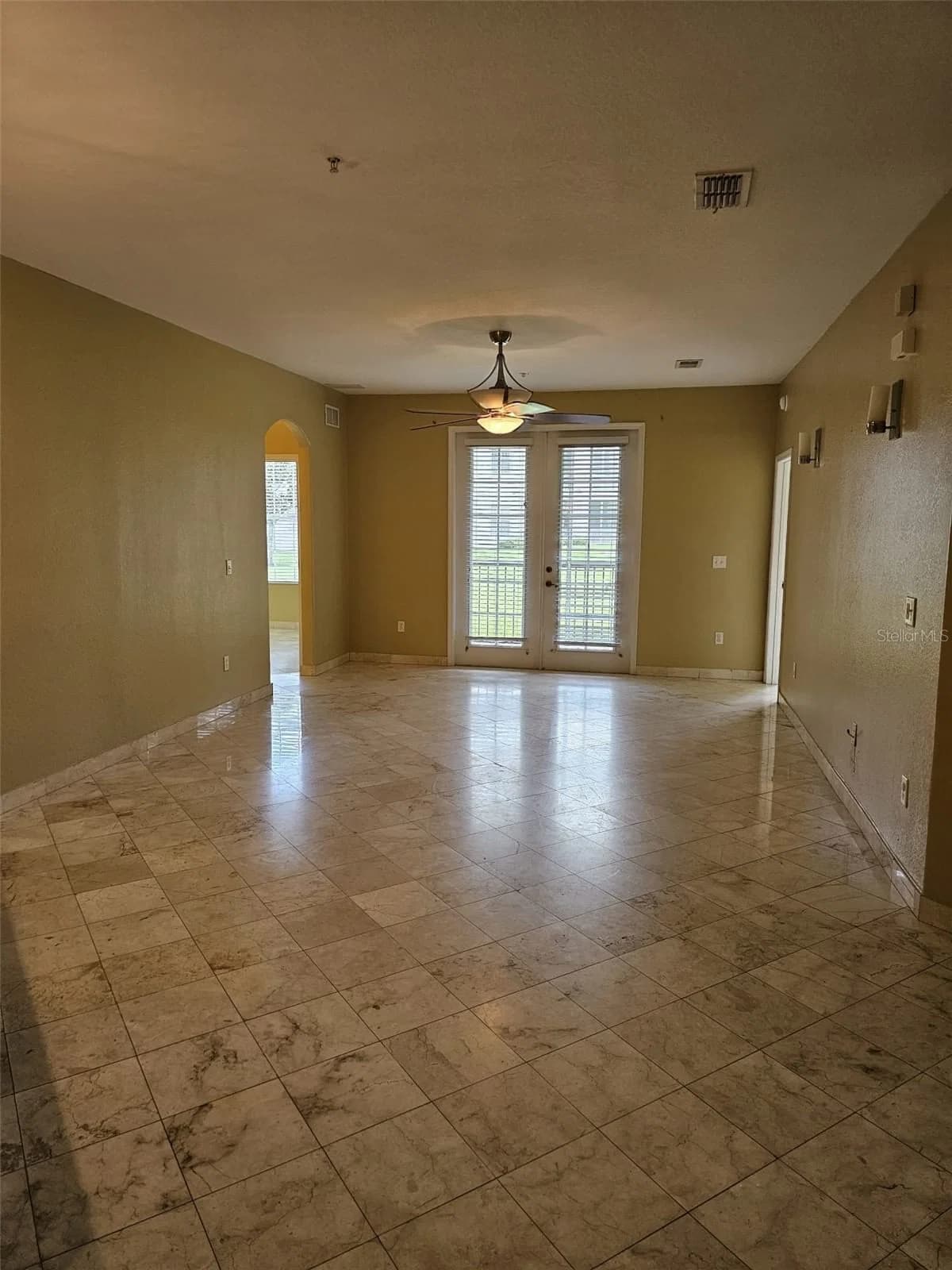 3321 WHITESTONE 5