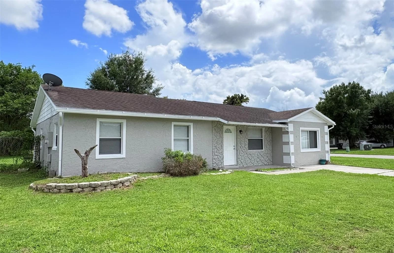 4428 CAROUSEL, Orlando, FL 32808 2