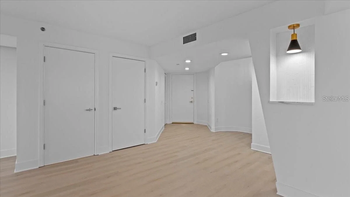 400 COLONIAL 5