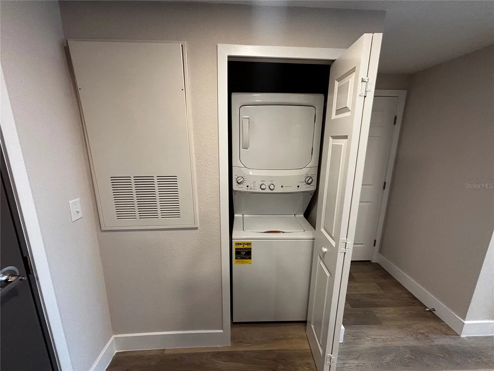 4424 TEXAS, Orlando, FL 32839 3