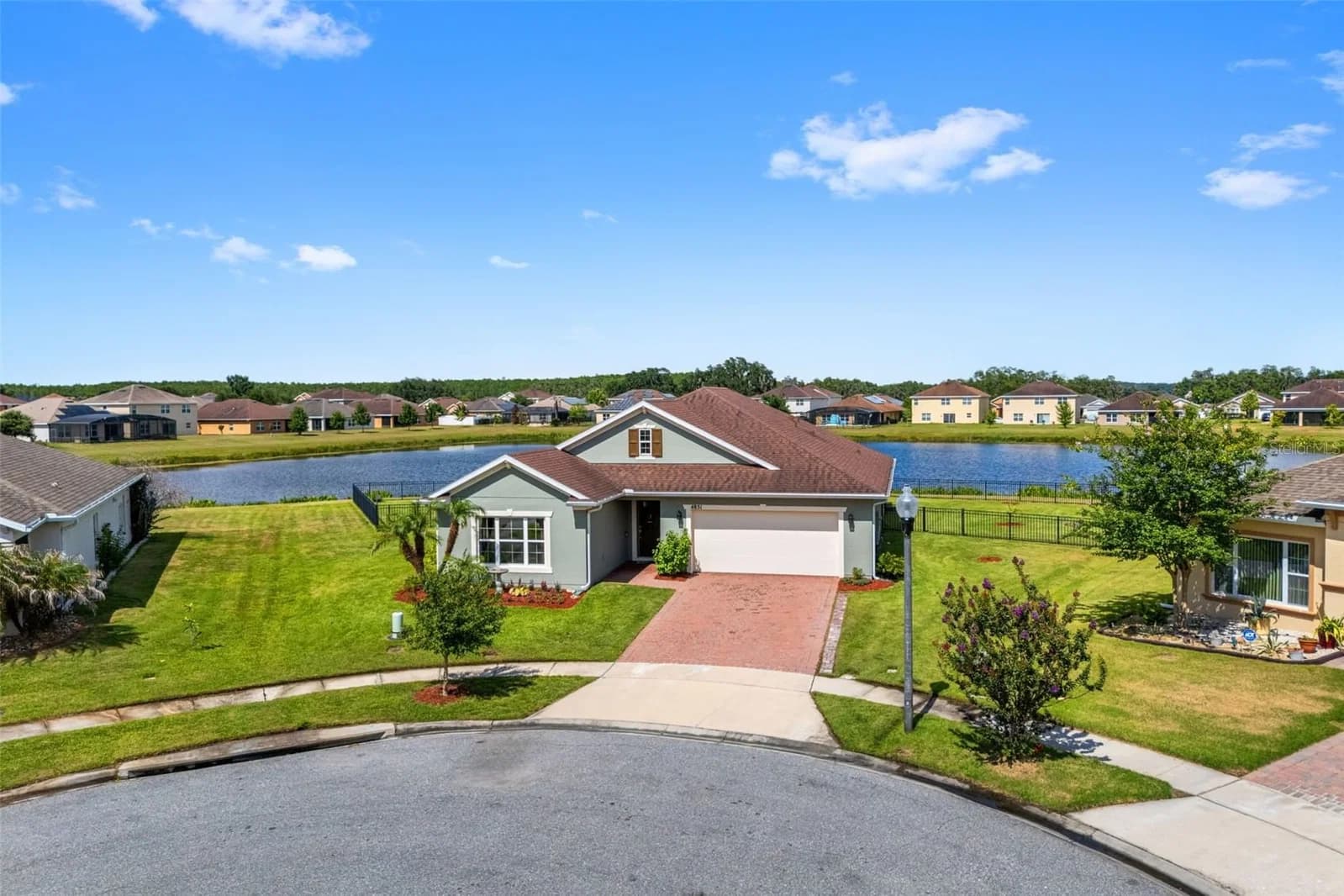 4851 PEARL LAKE 2