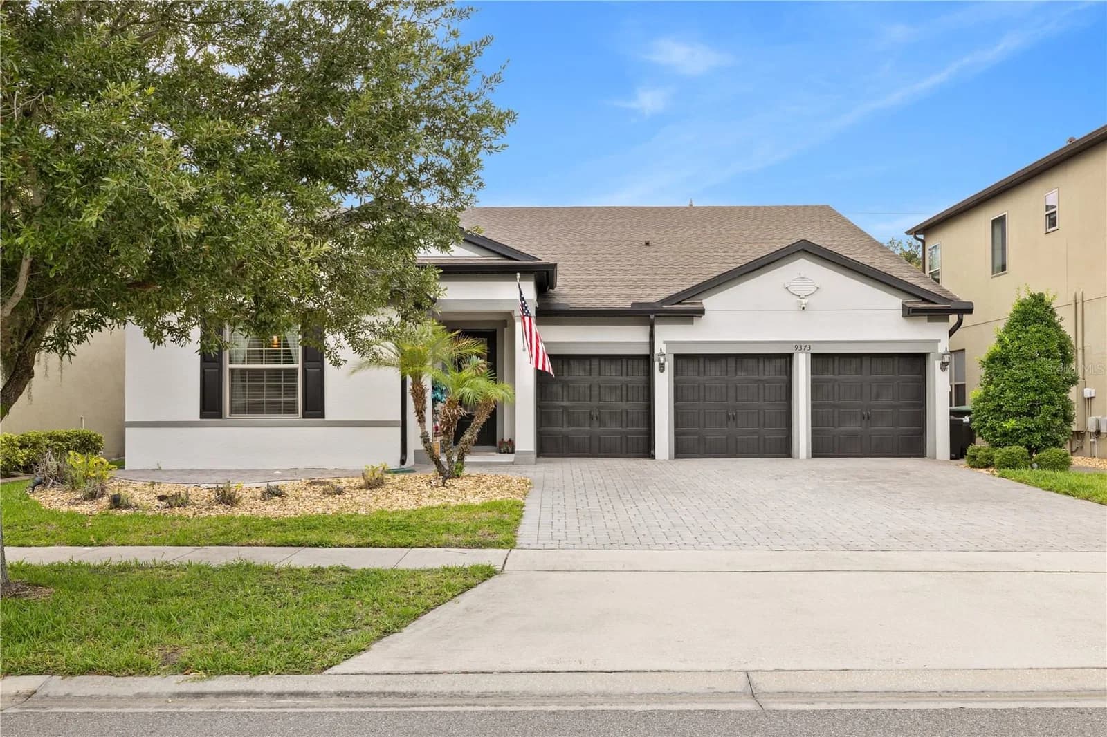 9373 ROYAL ESTATES 4
