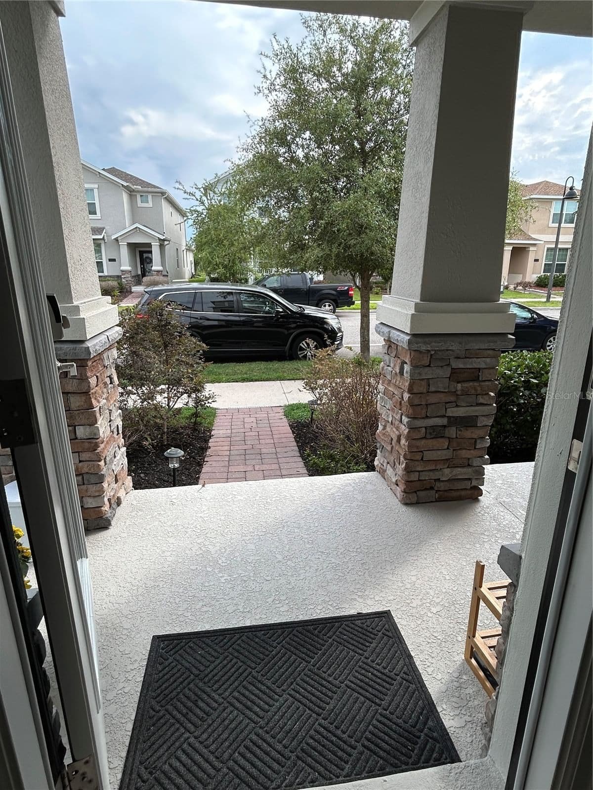 11831 CHARADES, Orlando, FL 32832 3