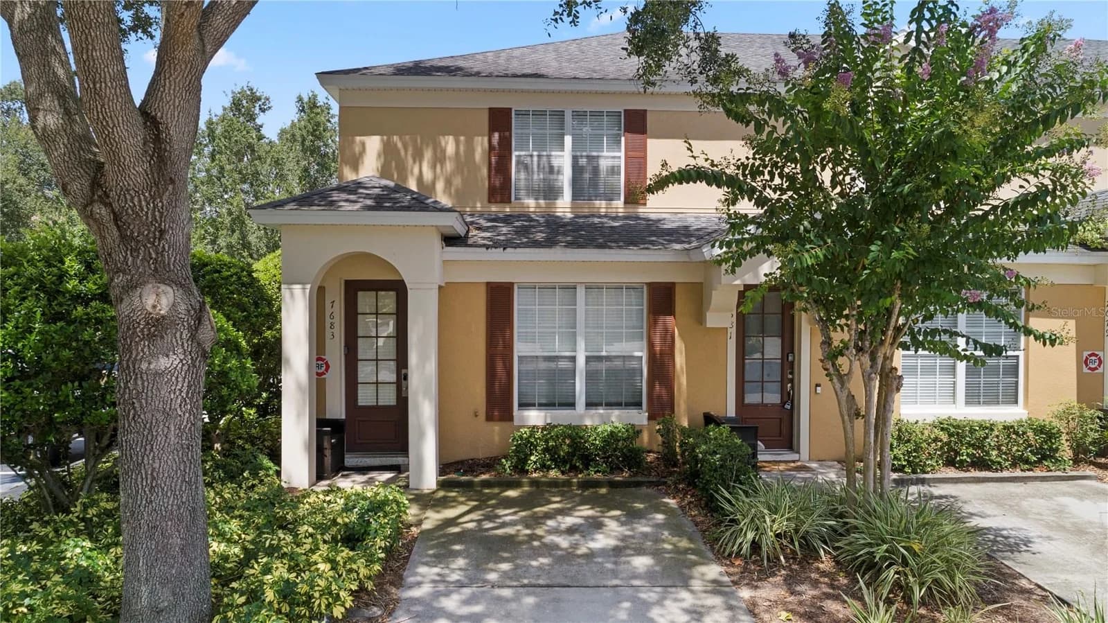 7683 FITZCLARENCE 2