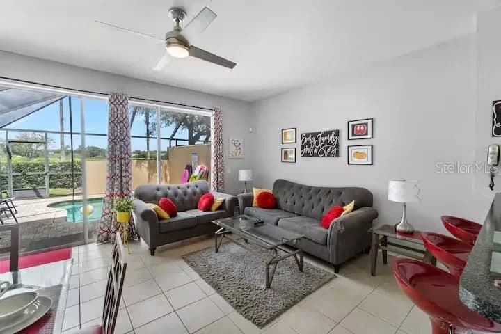7683 FITZCLARENCE 5