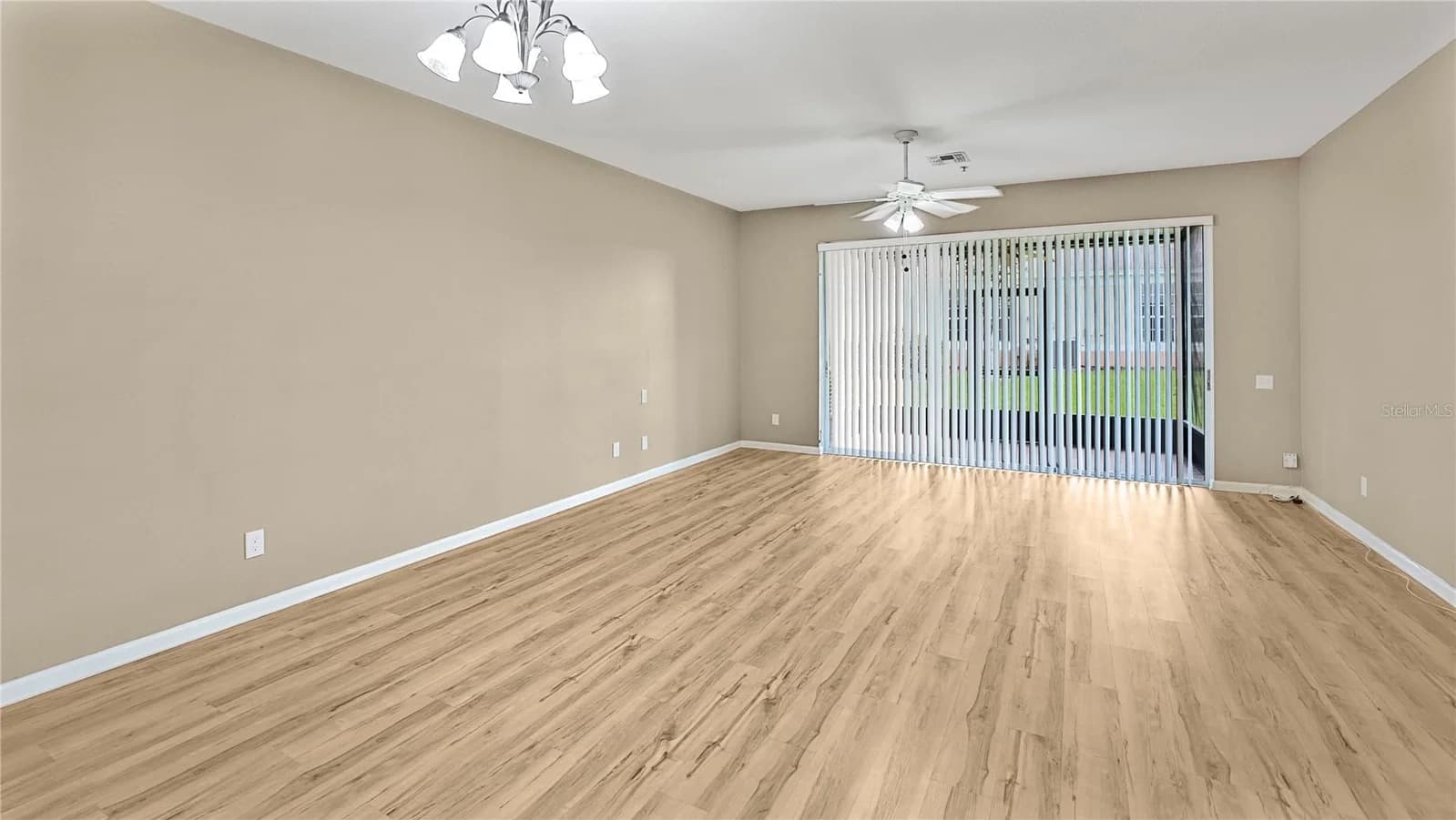 6292 TWAIN, Orlando, FL 32835 3