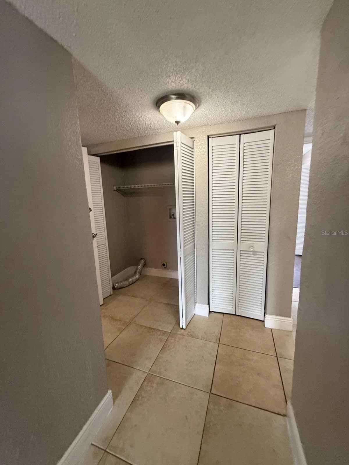 4793 TEXAS, Orlando, FL 32839 3