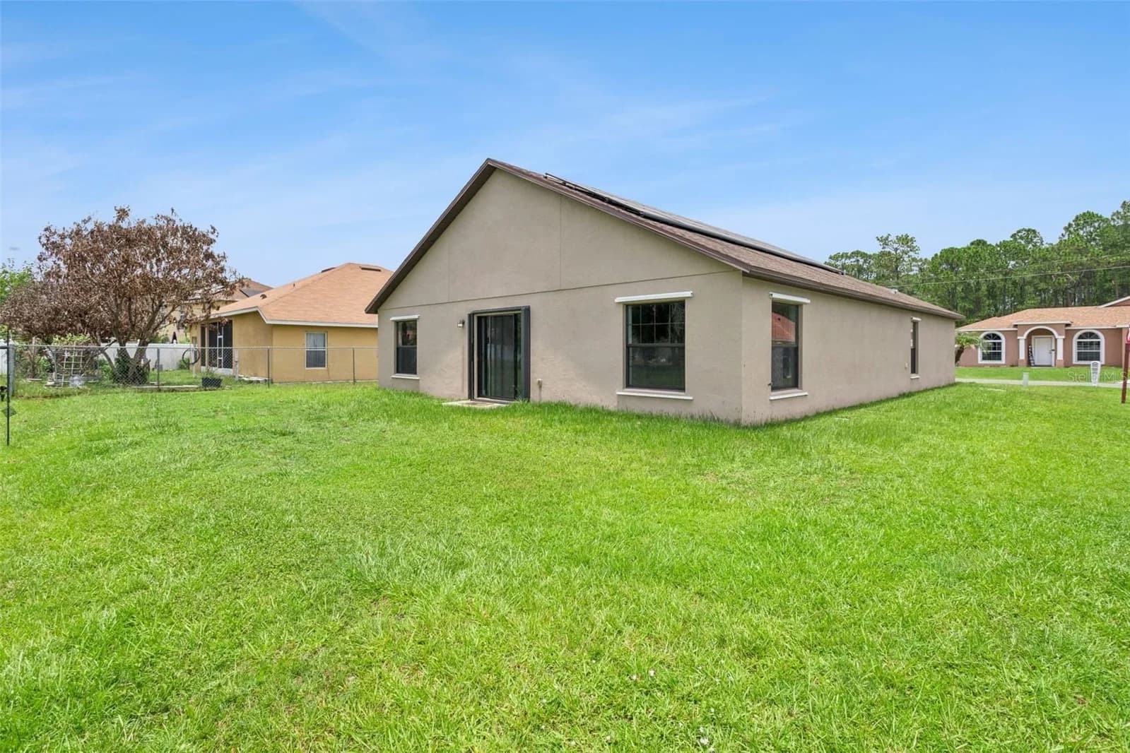 1144 CAMBOURNE DR 2