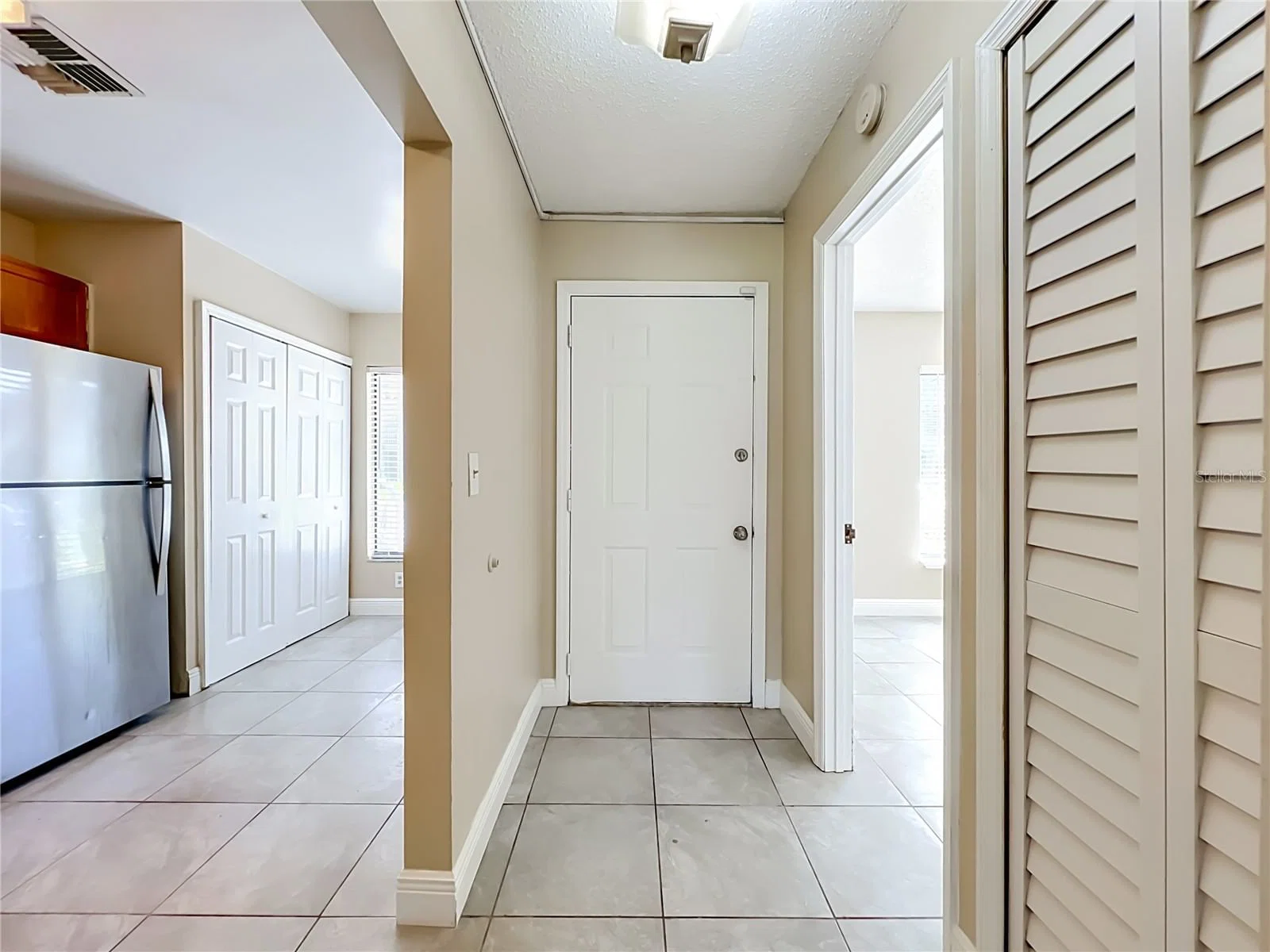 2234 STONINGTON 4