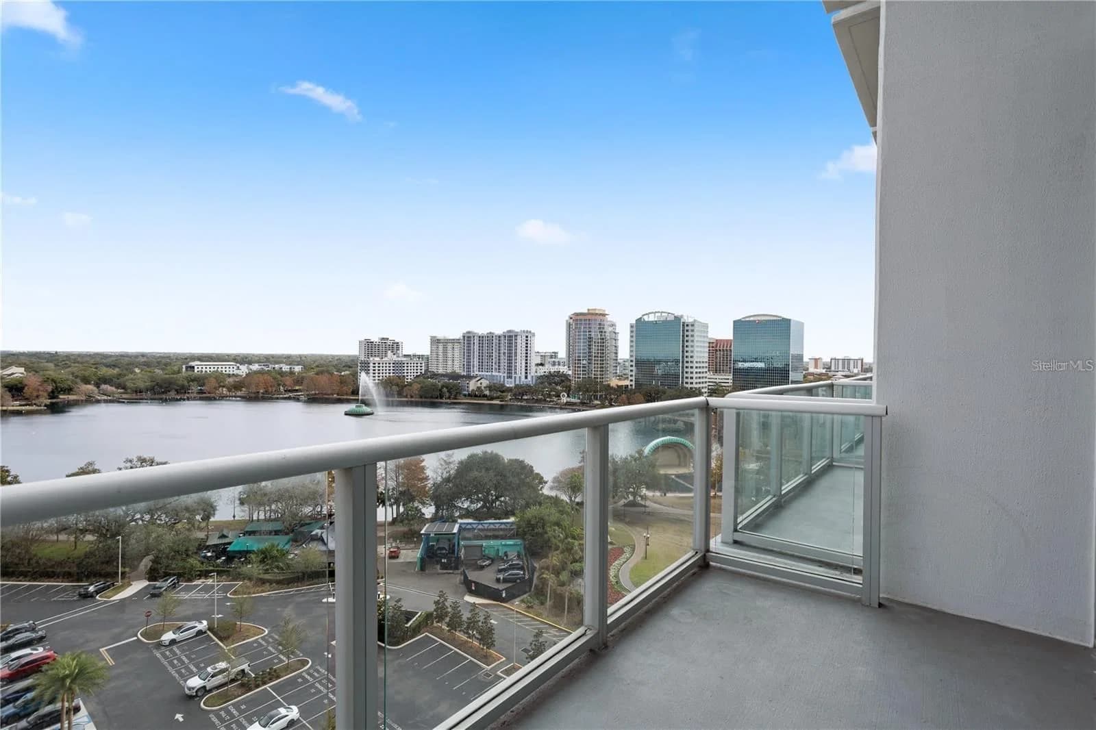 150 ROBINSON, Orlando, FL 32801 3