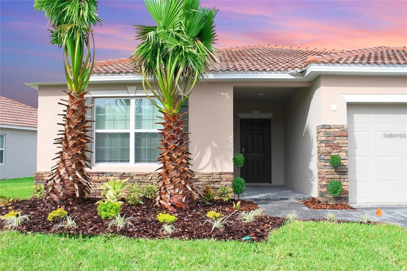 1162 OAK BLUFF 2