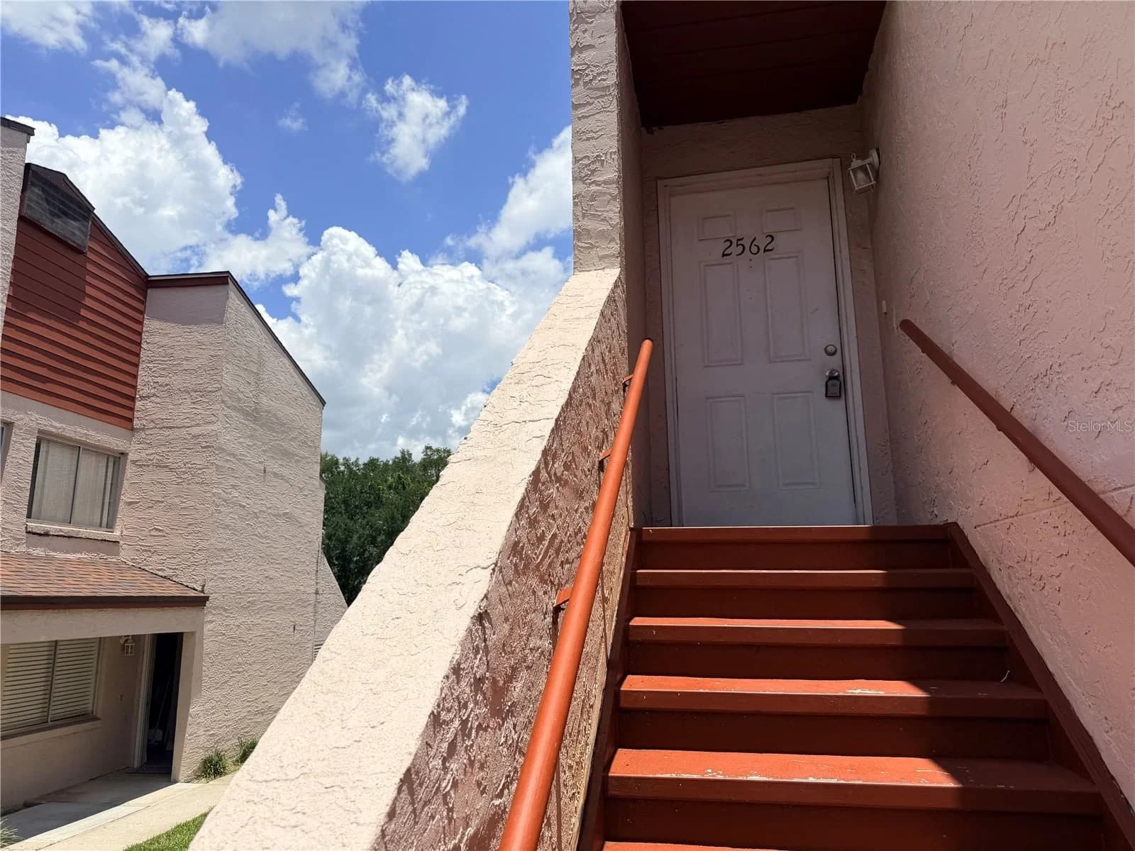 2562 LAKEWAY BRANCH DRIVE 5
