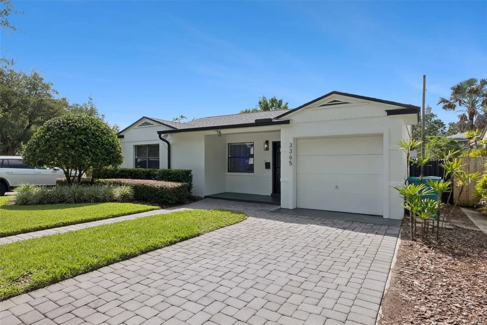 3365 PELHAM 4