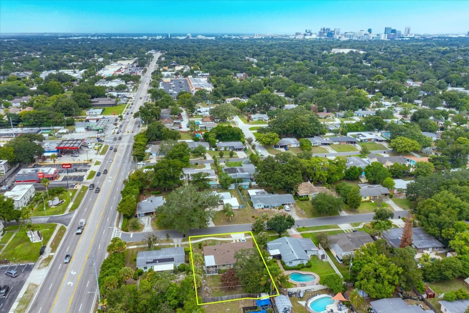 1519 CATALPA, Orlando, FL 32806 2