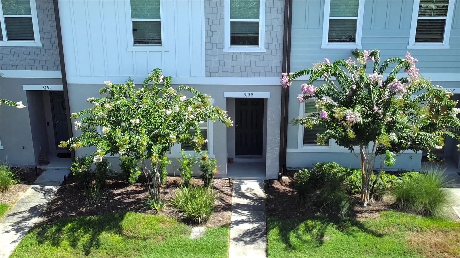 3139 AZOLLA, Orlando, FL 32808 2