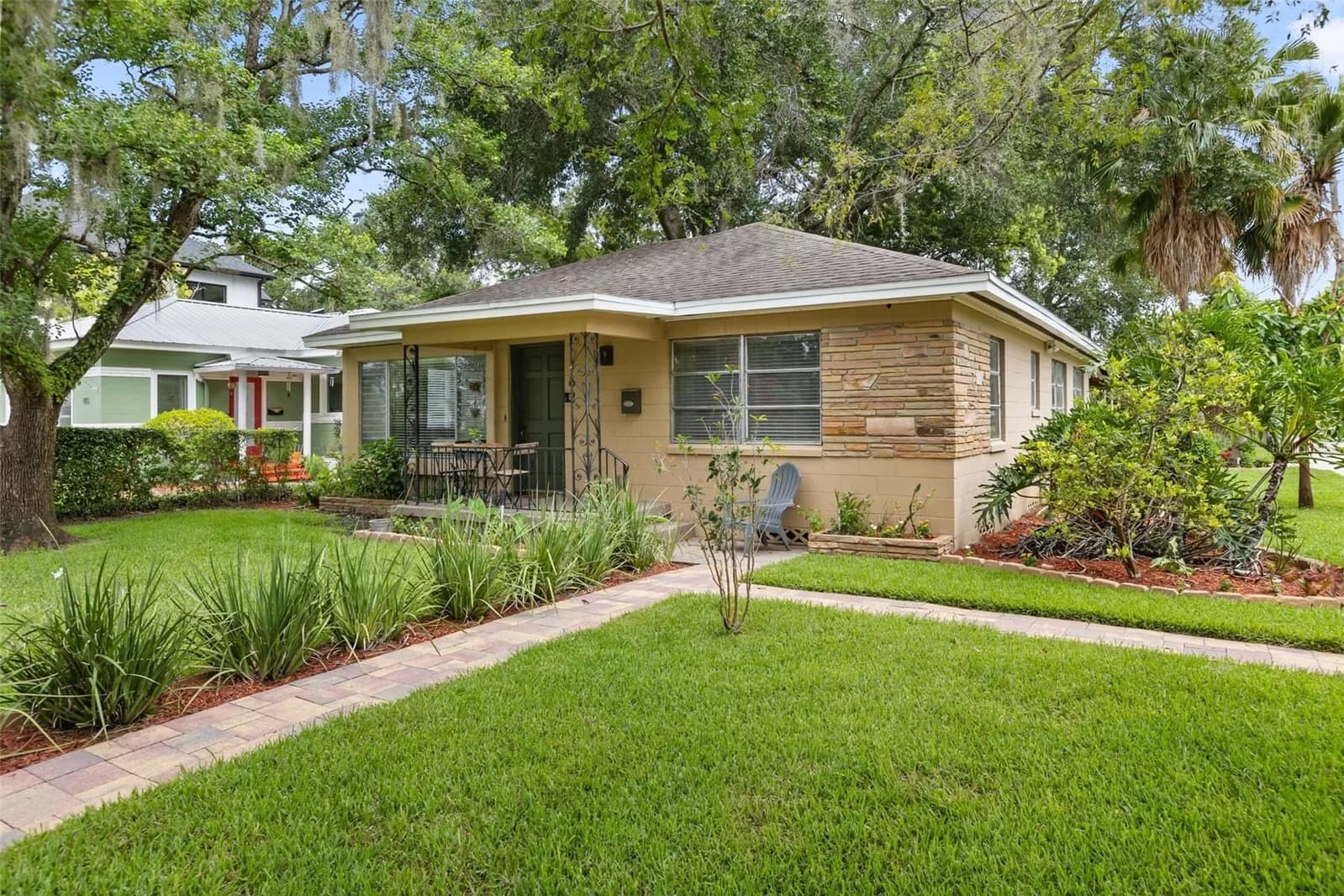 821 CHURCH, Orlando, FL 32801