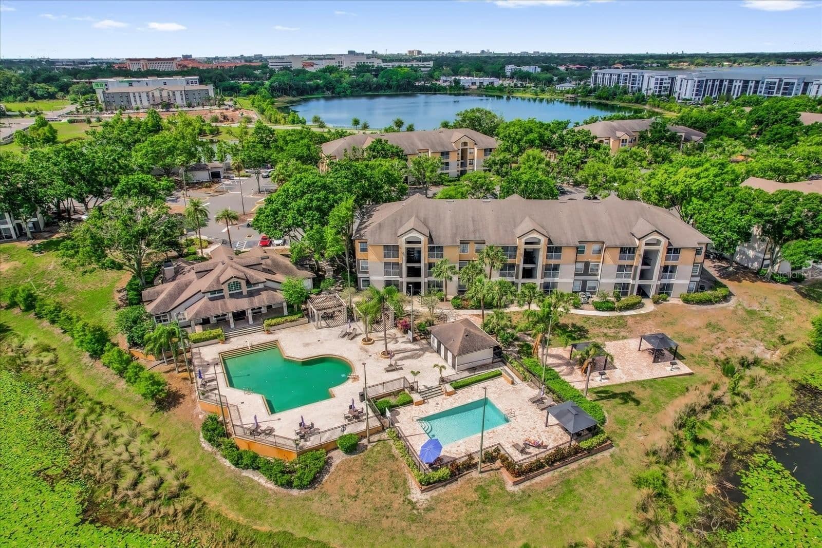 8915 LATREC, Orlando, FL 32819