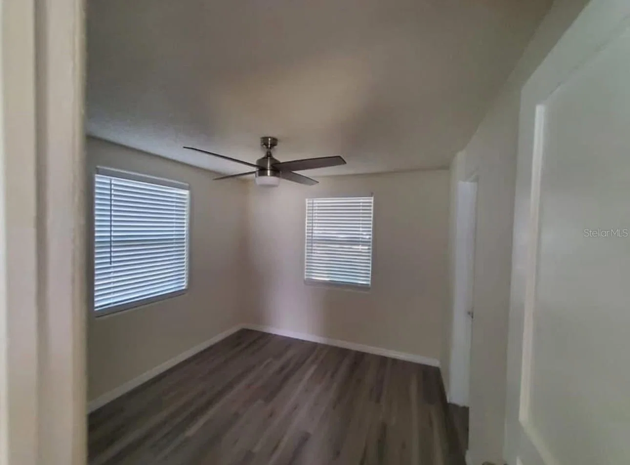 2219 HELEN, Orlando, FL 32804 3